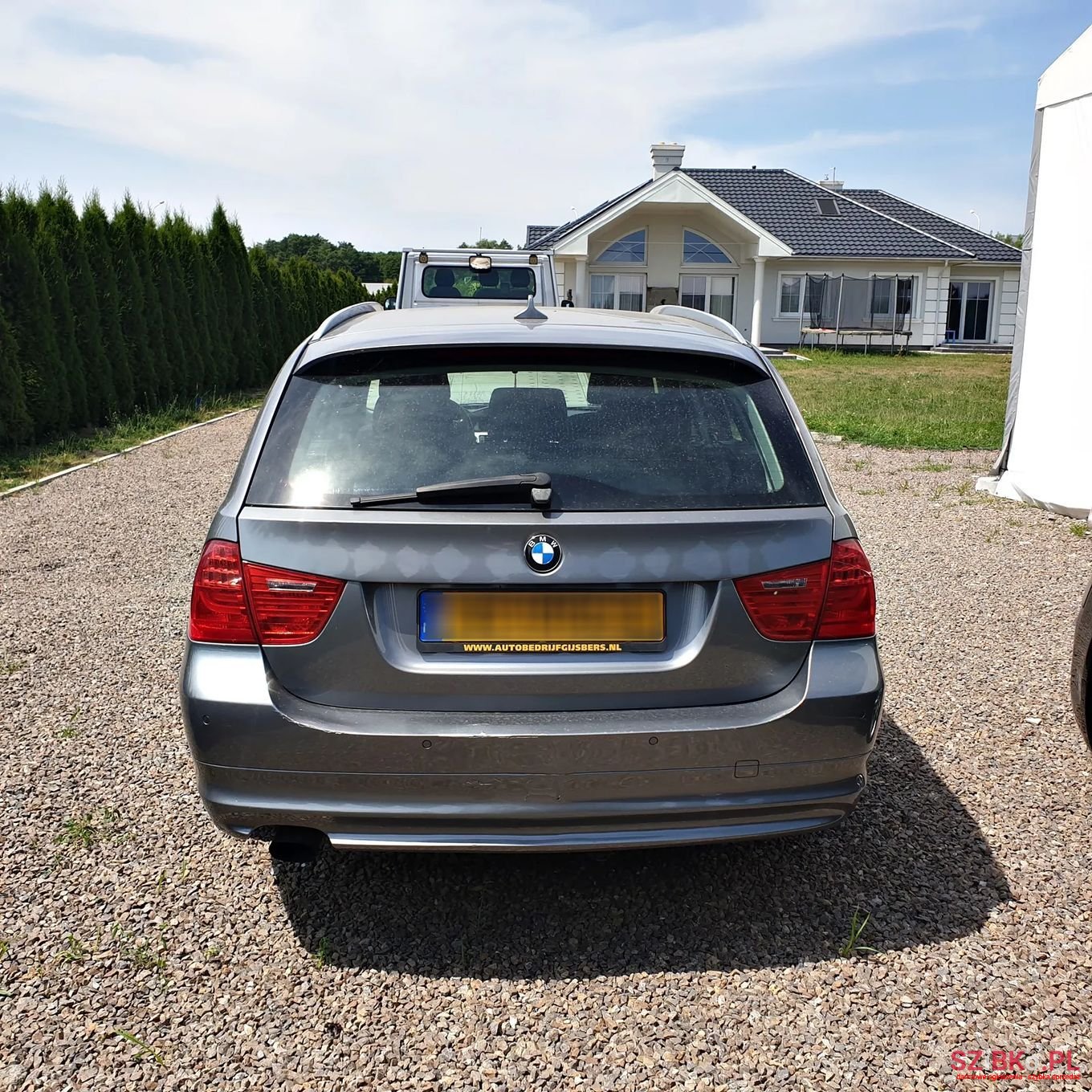 2011' BMW 3 Series photo #6