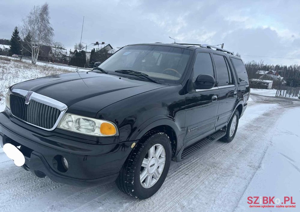 2000' Lincoln Navigator photo #2