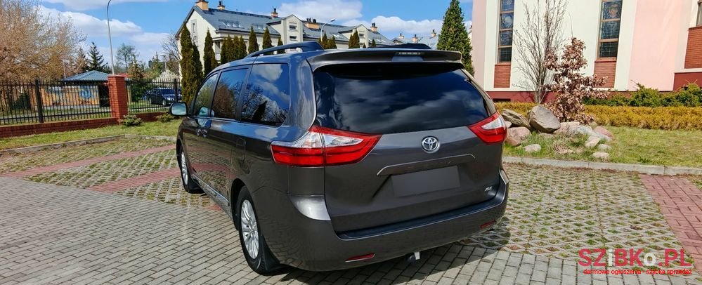 2015' Toyota Sienna 3.5 V6 Xle Awd photo #4