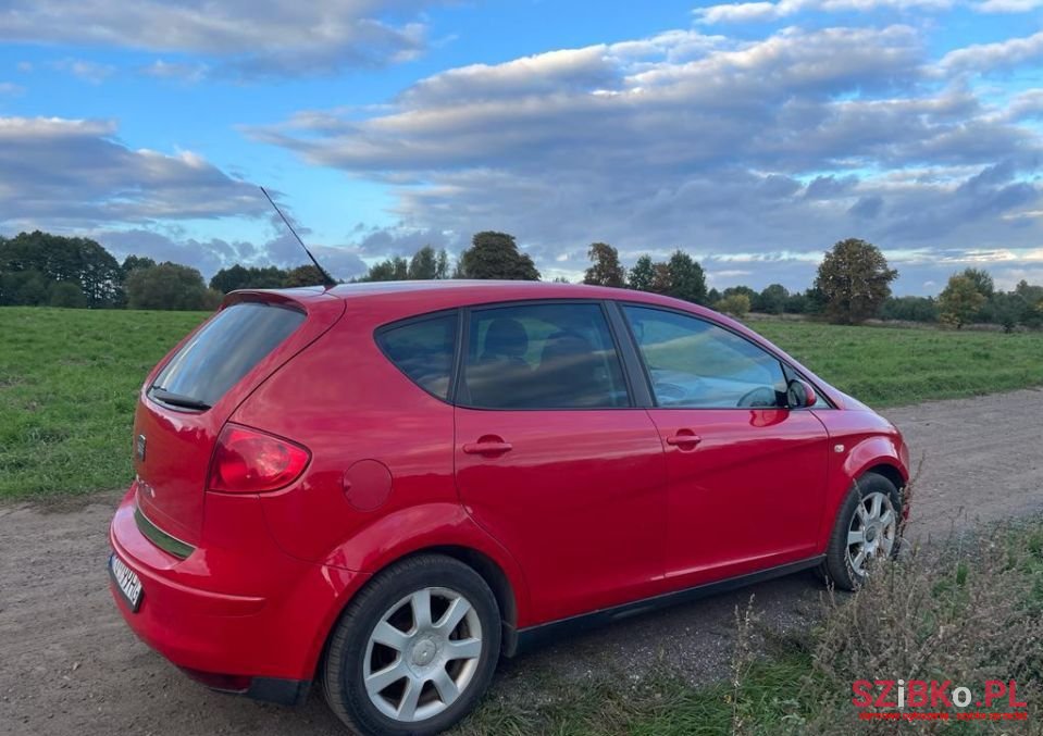 2005' SEAT Altea photo #2