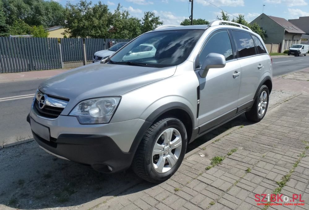 2010' Opel Antara 2.0 Cdti 4X4 Edition photo #1