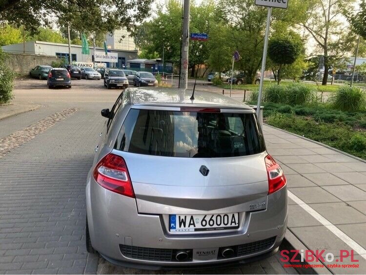 2007' Renault Megane photo #3