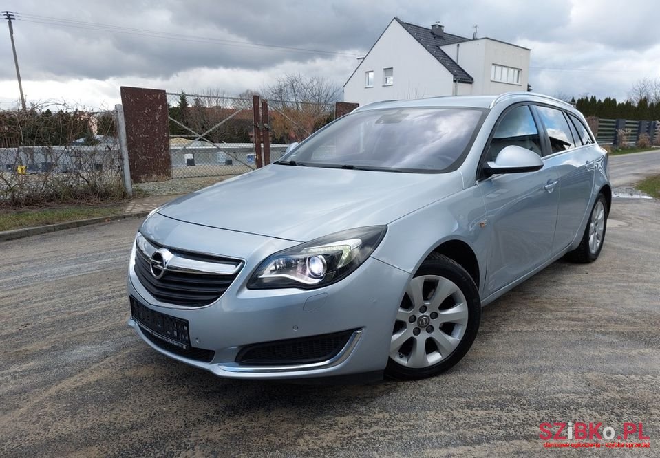2015' Opel Insignia photo #1