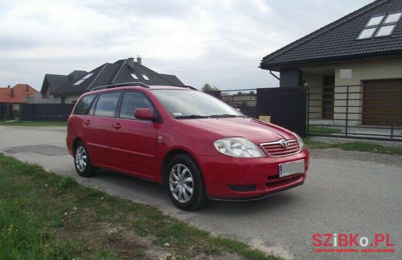 2002' Toyota Corolla photo #1