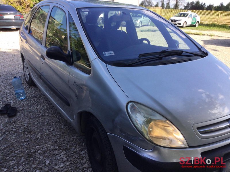 2005' Citroen C4 Picasso photo #4