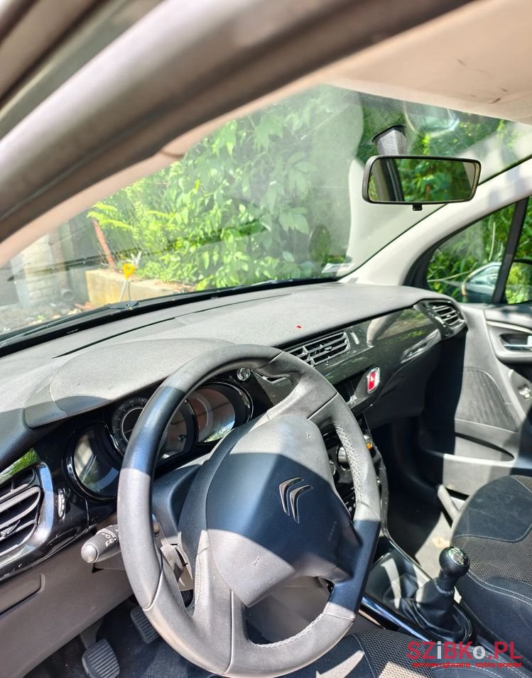 2012' Citroen C3 1.4 Hdi Exclusive photo #4