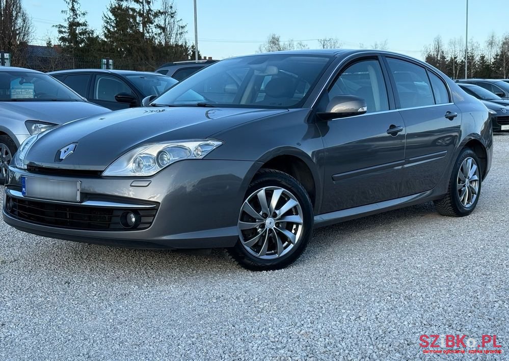 2008' Renault Laguna 2.0 Expression photo #2