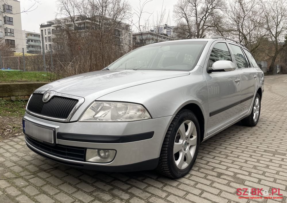 2007' Skoda Octavia photo #1