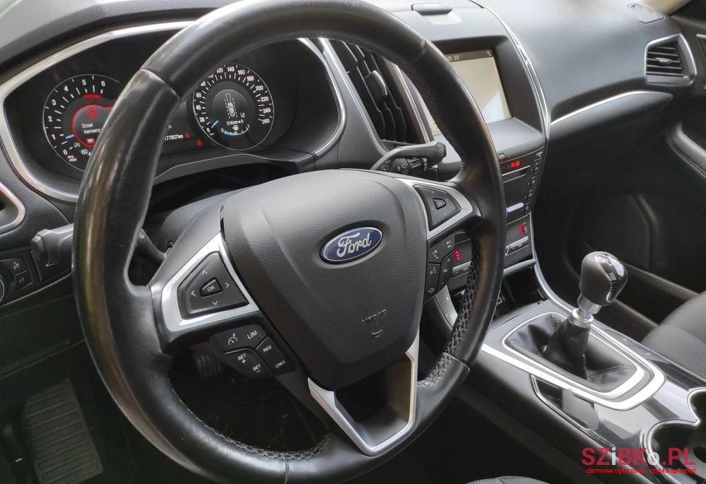 2018' Ford S-Max 2.0 Ecoblue Titanium photo #3