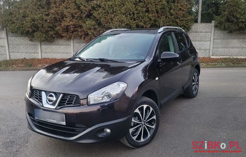 2013' Nissan Qashqai 2.0 4 X 4 Tekna photo #5