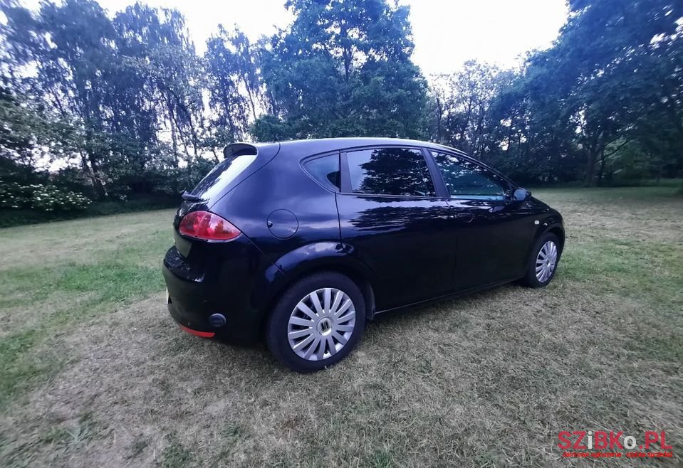 2006' SEAT Leon photo #4