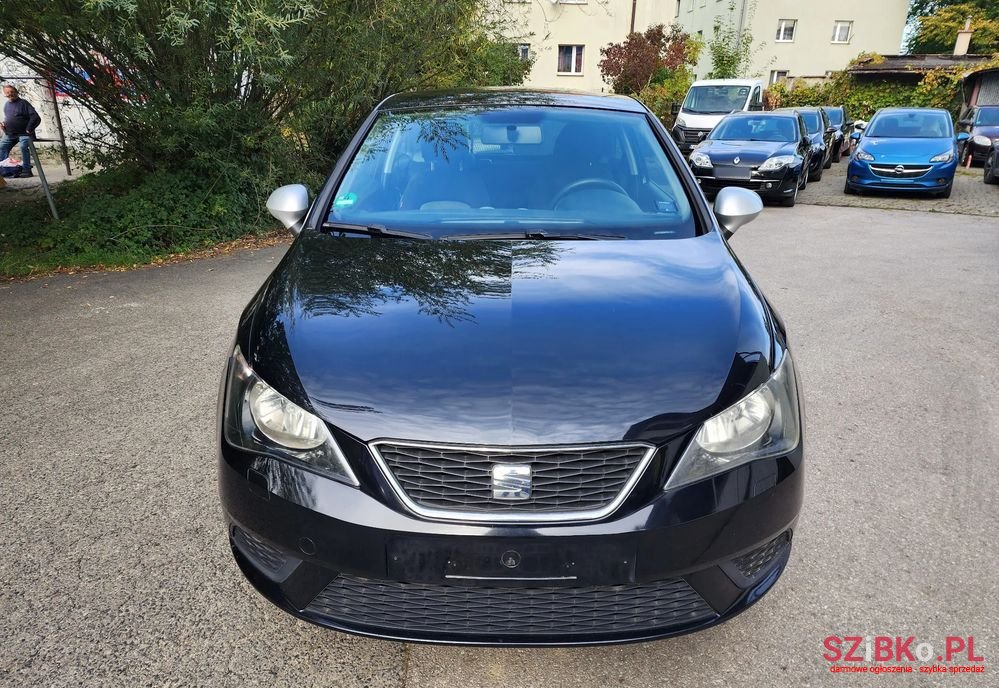 2014' SEAT Ibiza photo #2