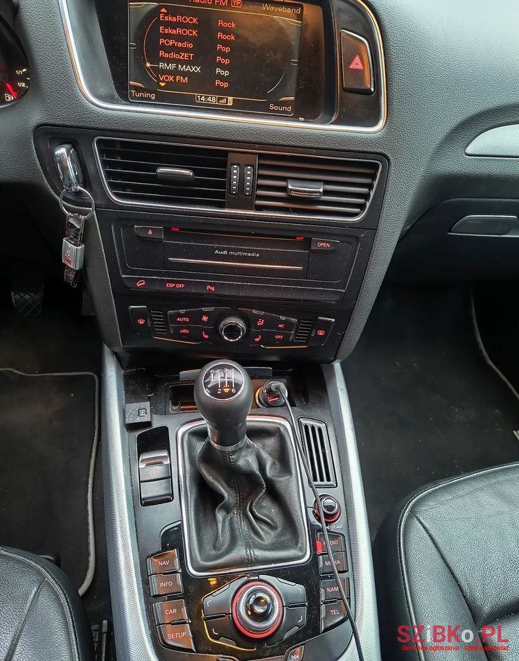 2009' Audi Q5 2.0 Tfsi Quattro photo #6