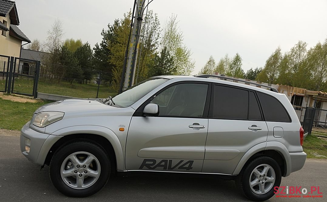 2003' Toyota RAV4 photo #5