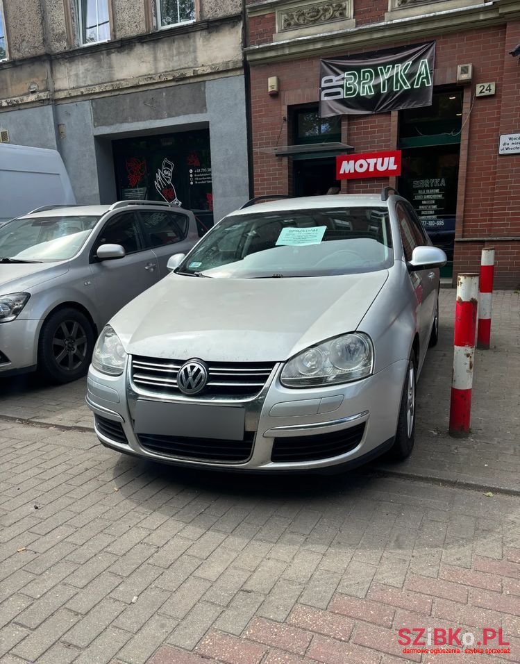 2007' Volkswagen Golf V 1.9 Tdi Trendline photo #2