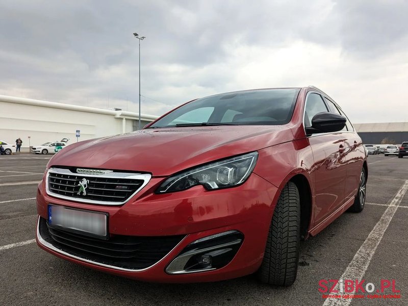 2015' Peugeot 308 photo #5