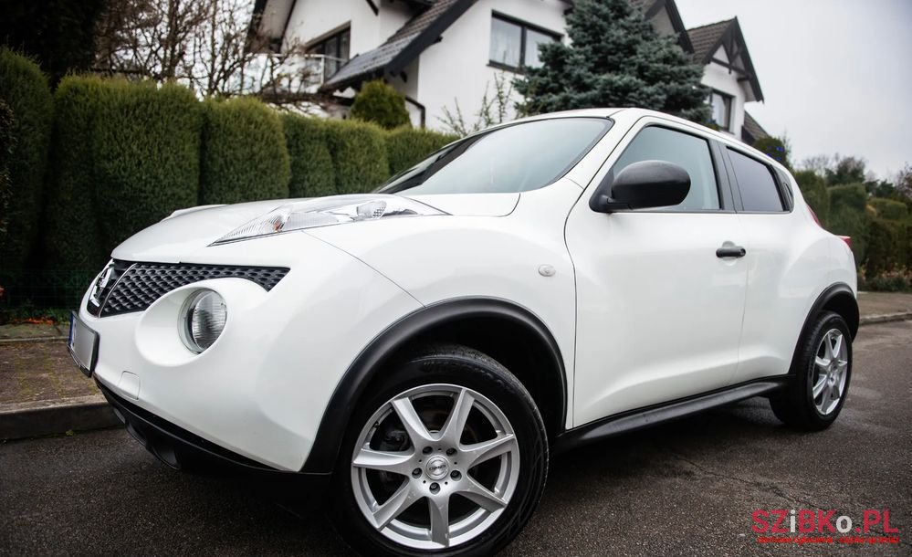 2011' Nissan Juke 1.6 Acenta photo #1
