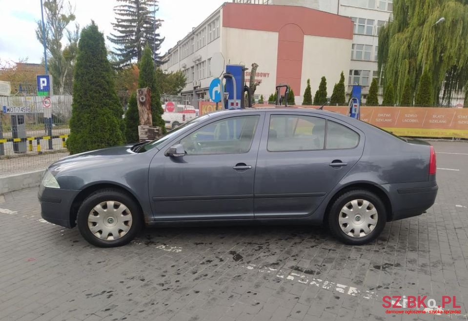 2006' Skoda Octavia photo #3