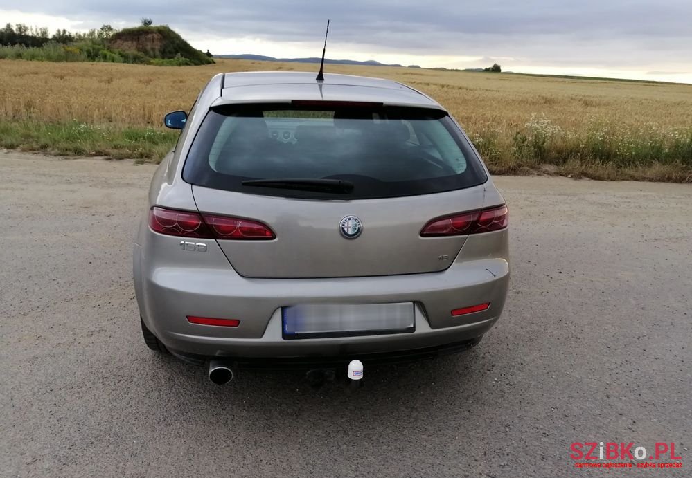 2006' Alfa Romeo 159 photo #5