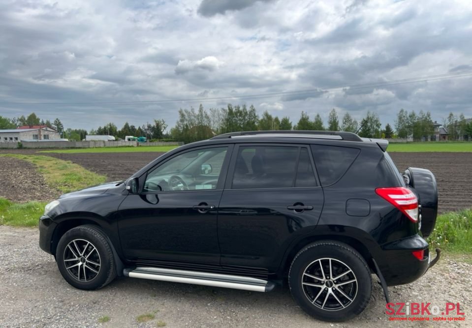 2009' Toyota RAV4 photo #1