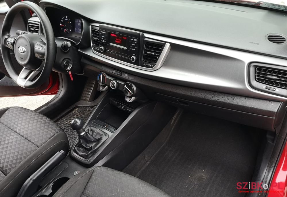 2017' Kia Rio photo #6