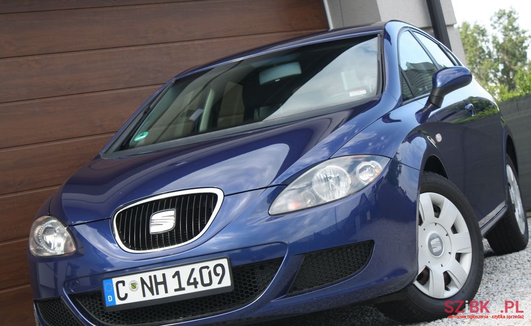 2005' SEAT Leon photo #2