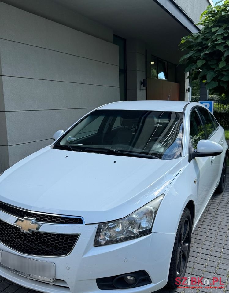 2010' Chevrolet Cruze 2.0 Vdci Lt photo #2