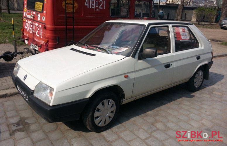 1992' Skoda Favorit photo #1
