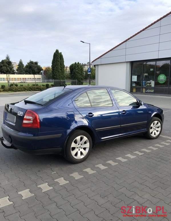 2007' Skoda Octavia 1.6 Elegance photo #4