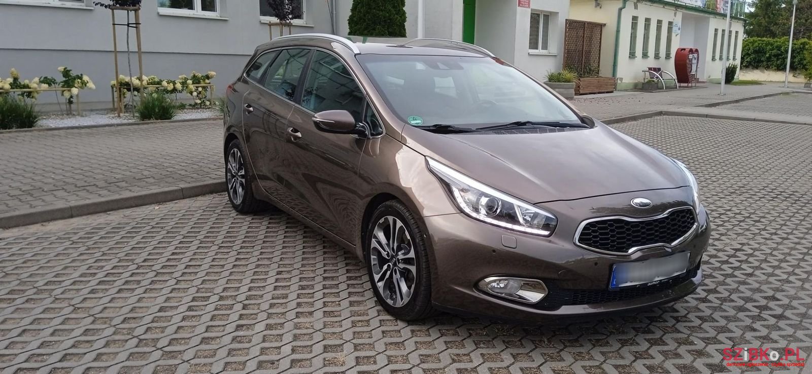 2013' Kia Ceed photo #1