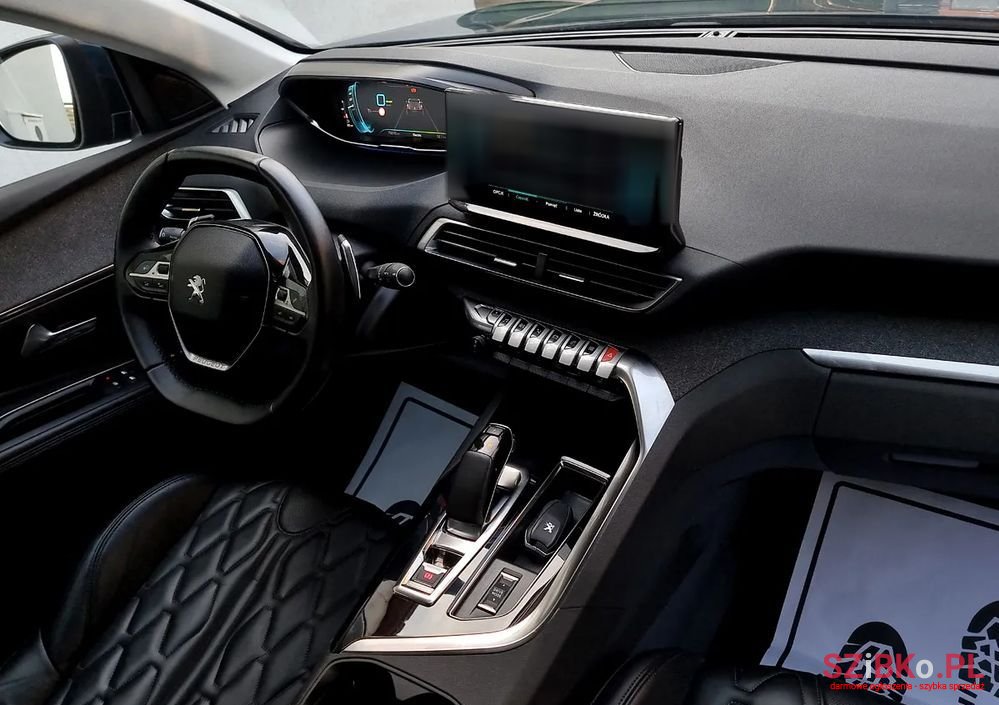 2021' Peugeot 3008 photo #3