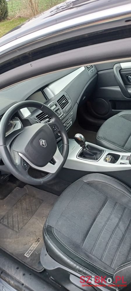 2008' Renault Laguna 2.0 Dci Authentique photo #5