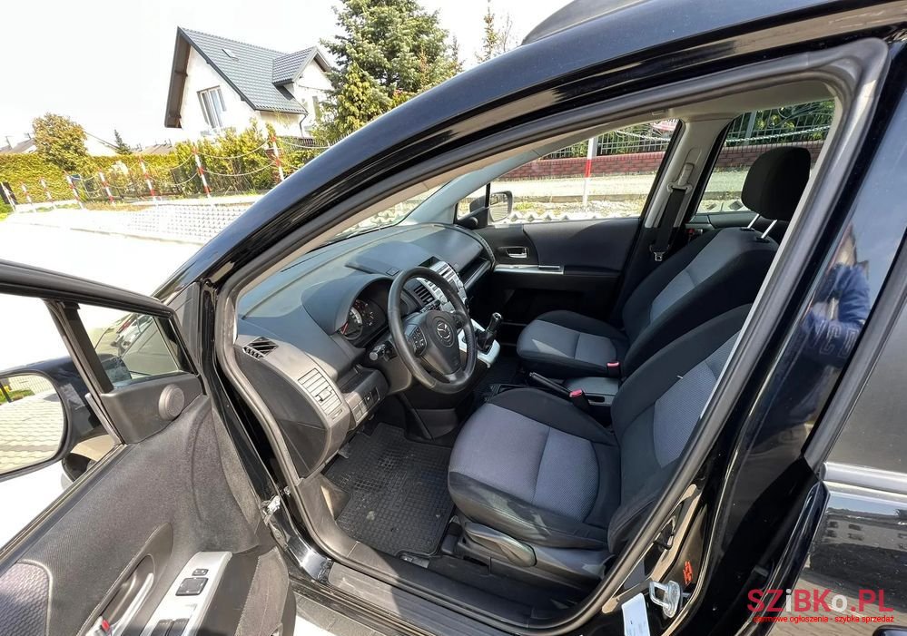 2006' Mazda 5 photo #3