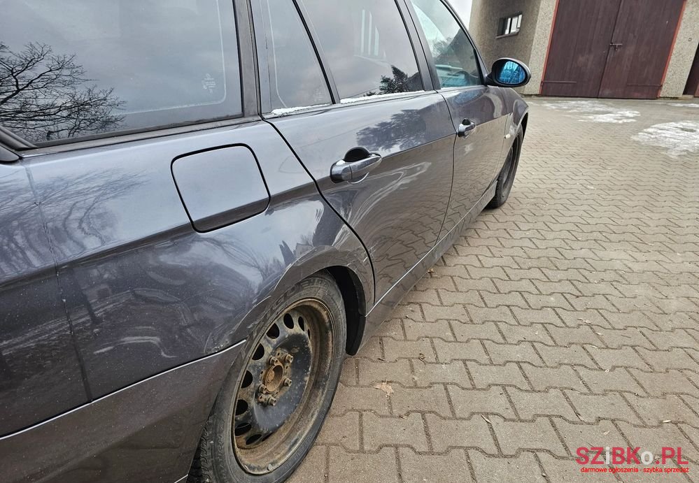 2007' BMW 3 Series 320I photo #5