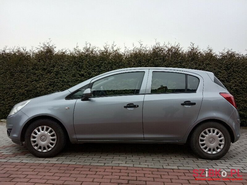 2010' Opel Corsa photo #4