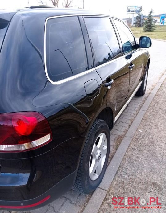 2007' Volkswagen Touareg photo #4