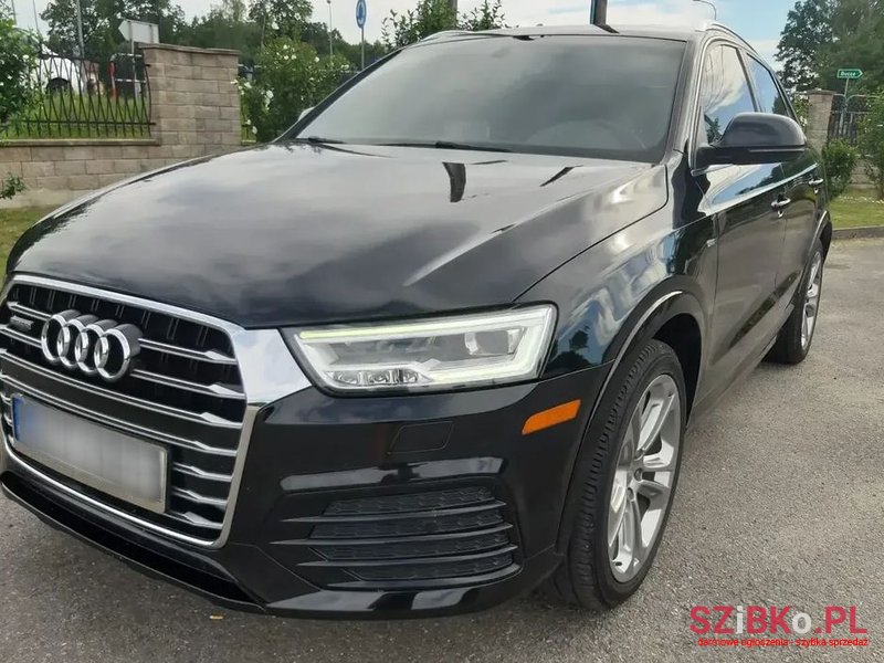 2016' Audi Q3 S Tronic photo #1