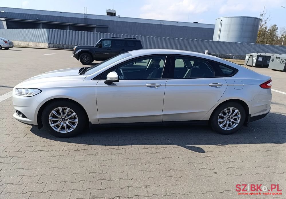 2016' Ford Mondeo photo #3