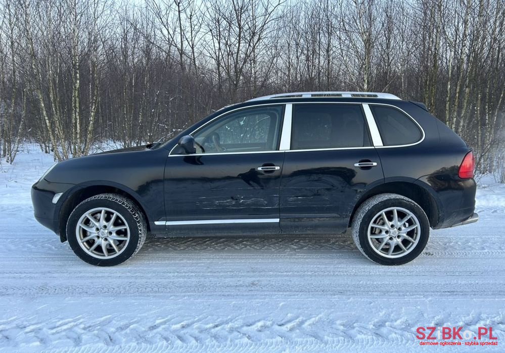2003' Porsche Cayenne photo #4