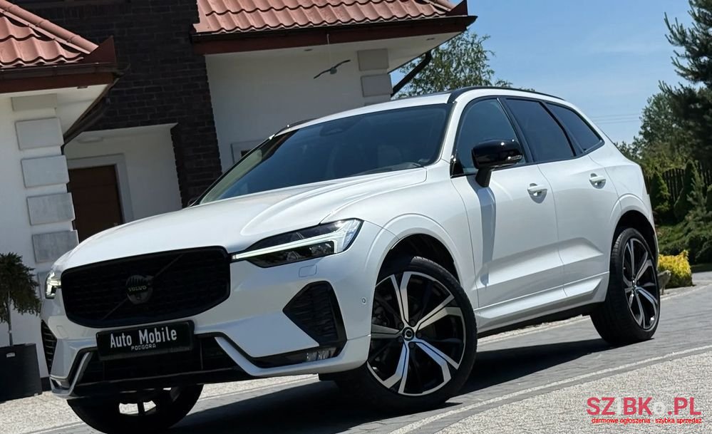 2024' Volvo Xc 60 B4 B Plus Dark photo #3