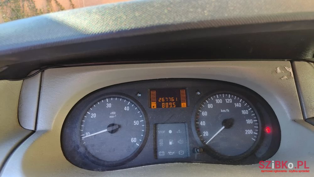 2005' Opel Vivaro photo #3