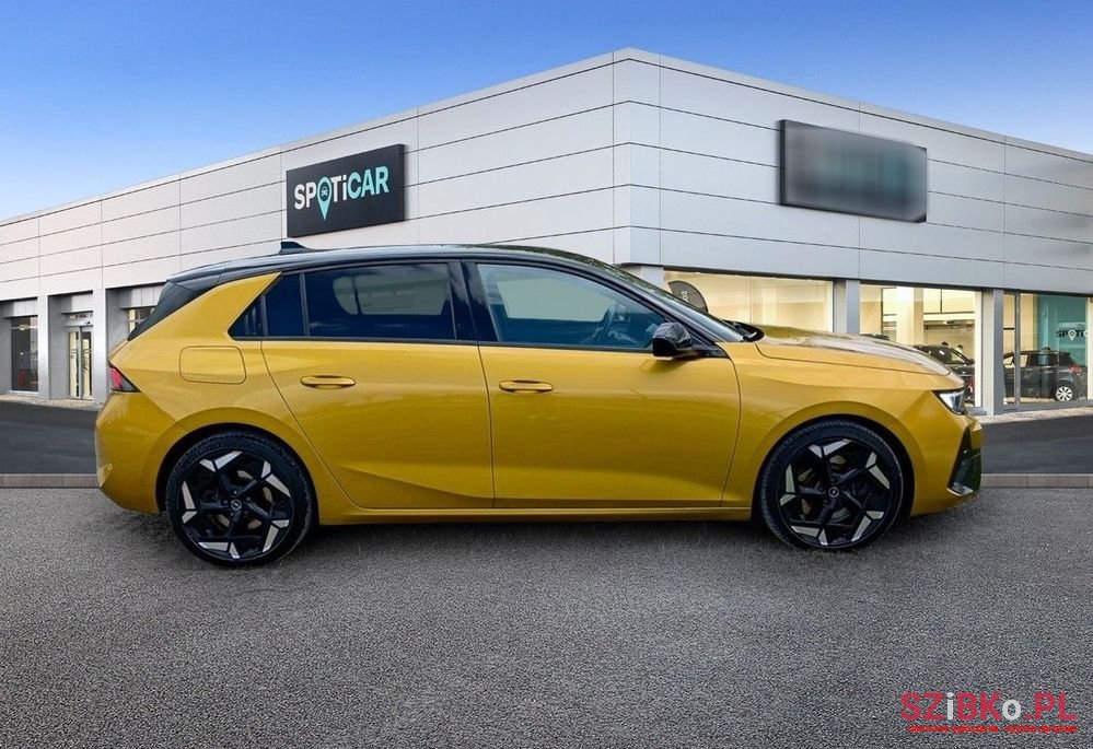 2023' Opel Astra photo #4
