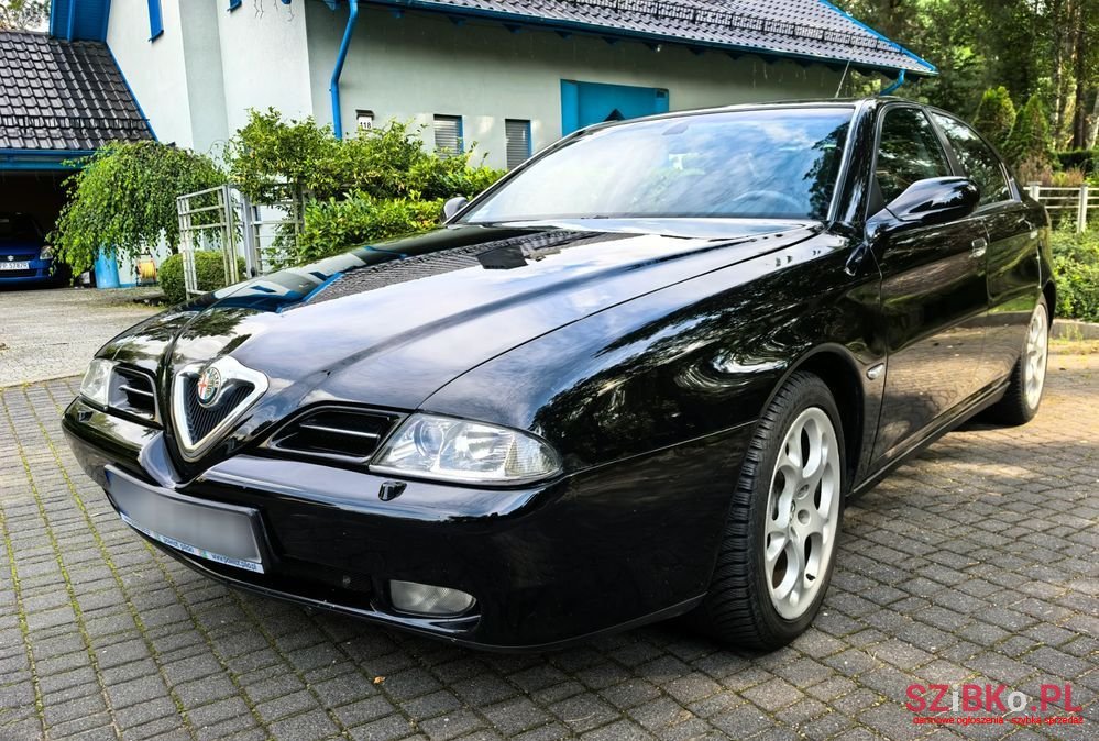 2002' Alfa Romeo 166 3.0 V6 Distinctive photo #2