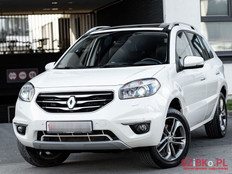 2012' Renault Koleos photo #2