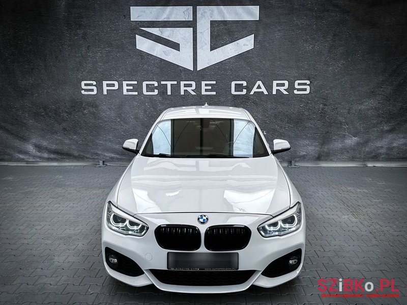 2015' BMW 1 Series 118D M Sport photo #2