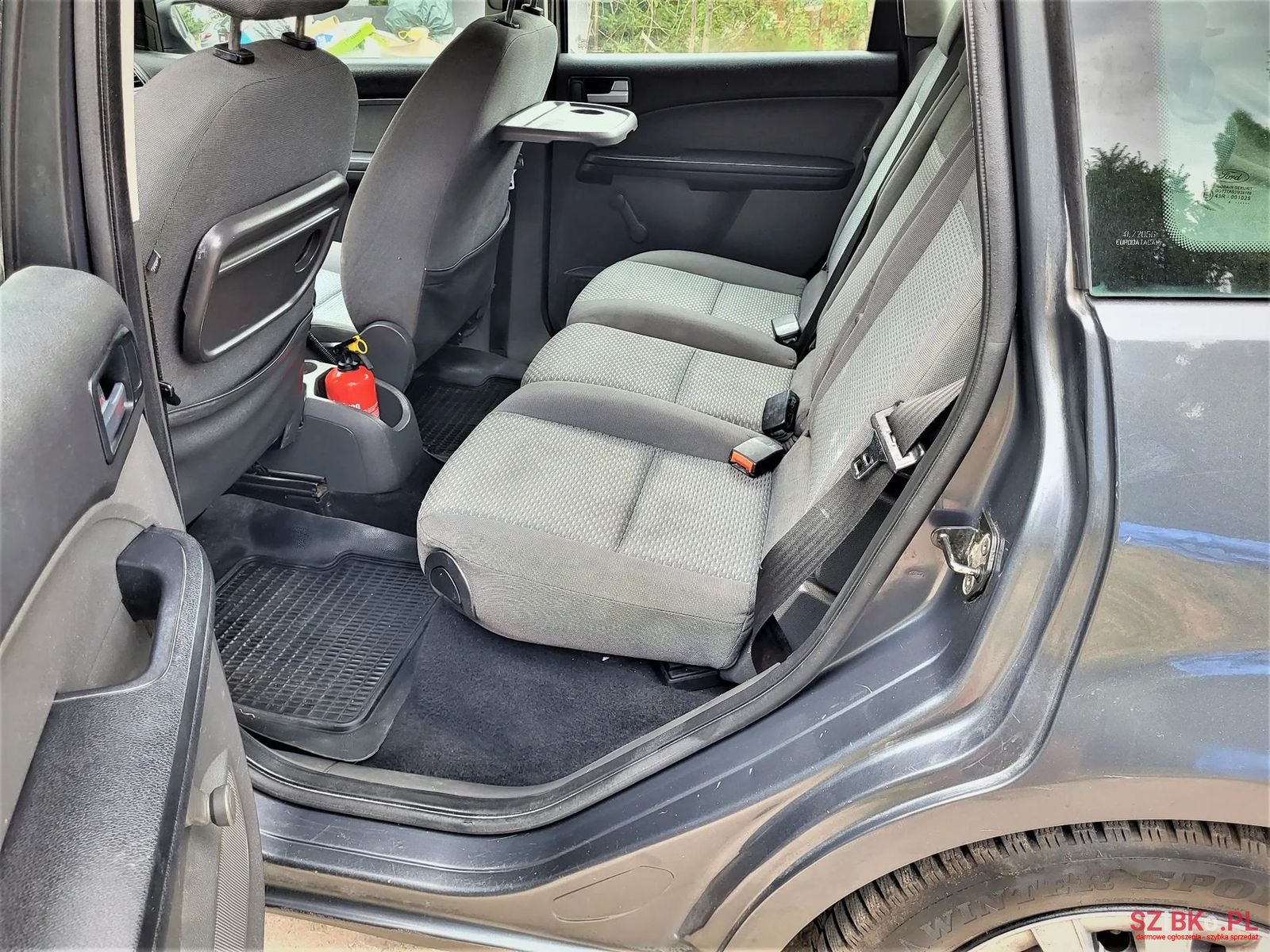 2004' Ford Focus C-MAX photo #4