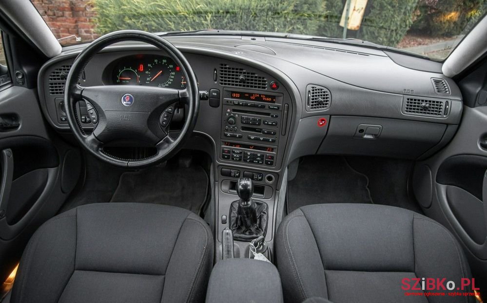 2002' Saab 9-5 photo #5