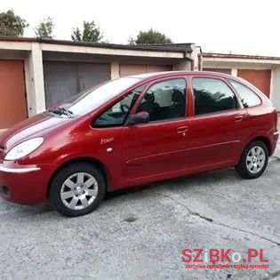 2005' Citroen Xsara Picasso photo #3