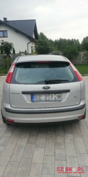 2005' Ford Focus photo #2