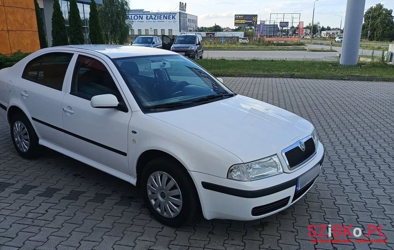 2003' Skoda Octavia photo #1